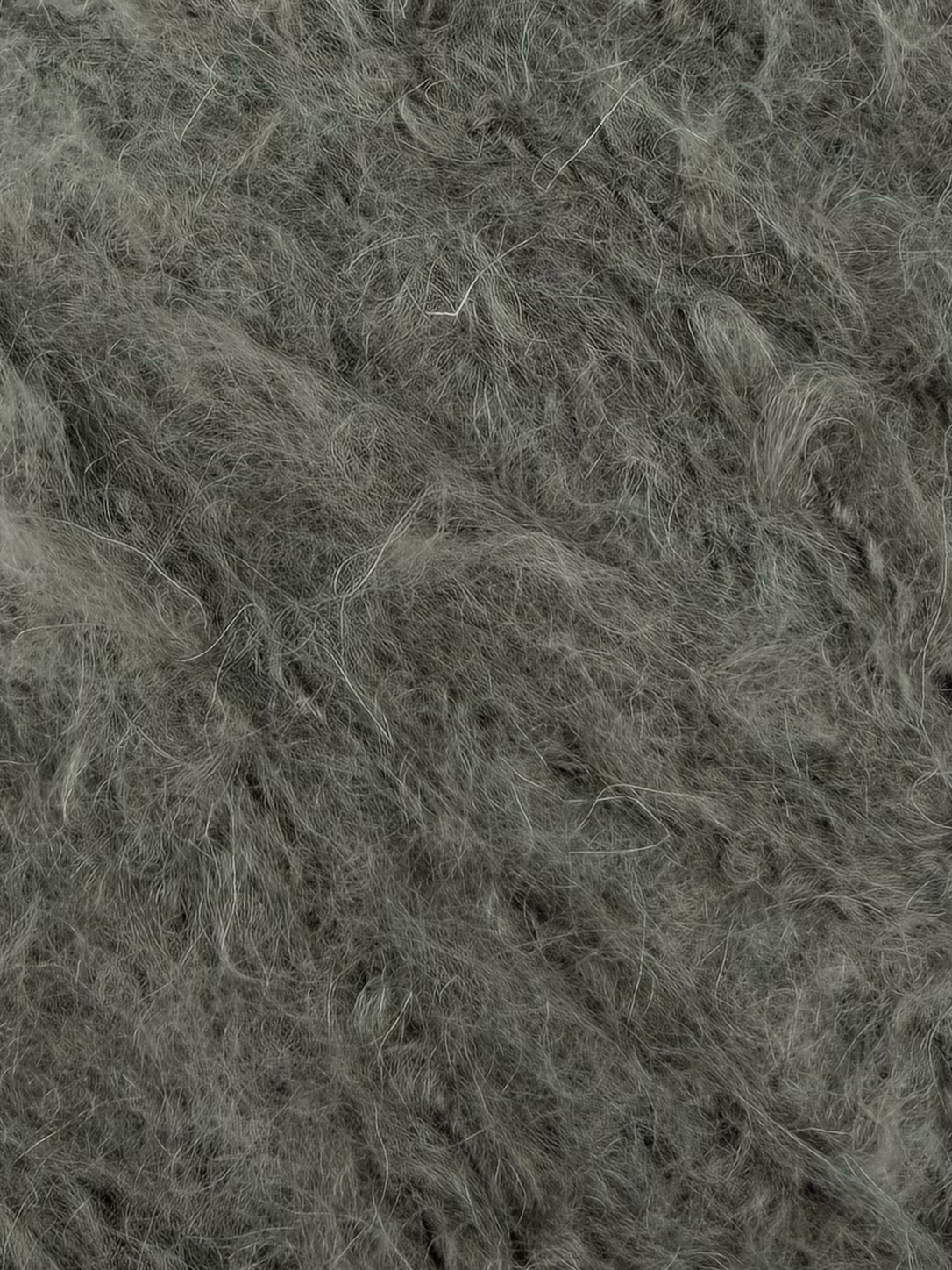 Big Mohair col. Grau – 50% Mohair 24% Merinowolle 18% Alpaka – ca. 150 m / 100 g | Zimpfer Wolle Selezione foto 4